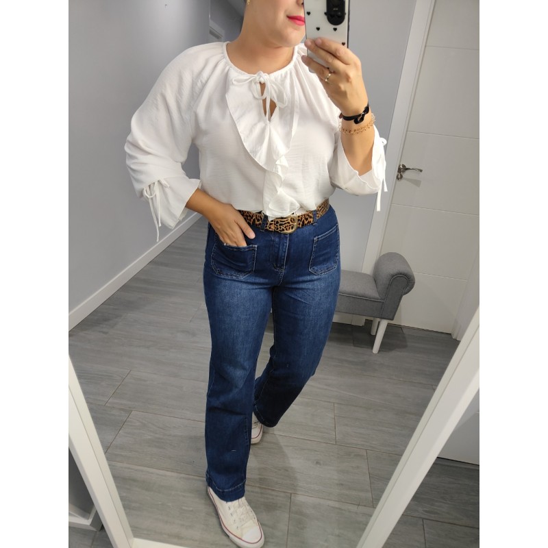 BLUSA VOLANTITO BLANCO